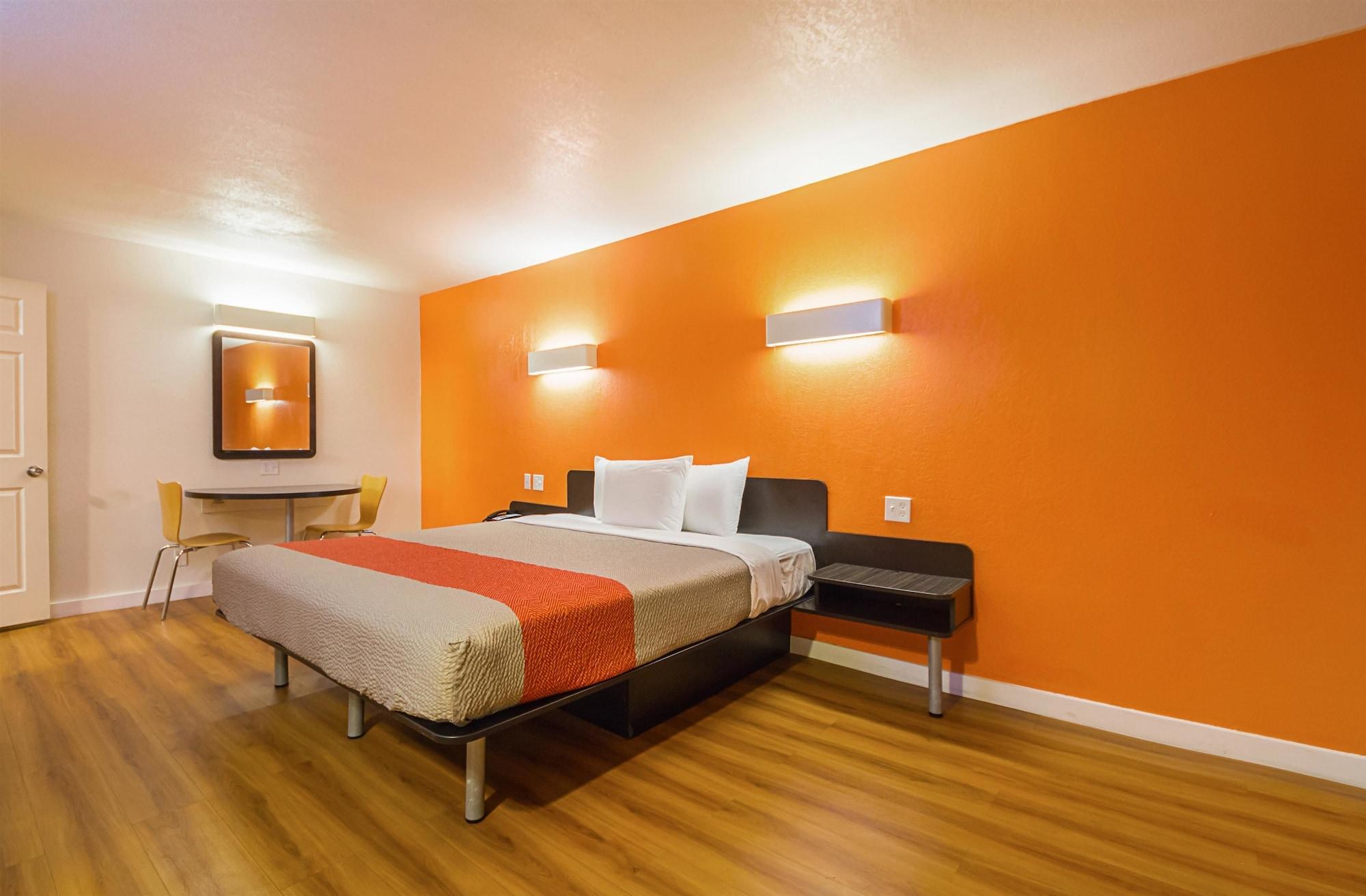 Motel 6-Garland, Tx - Northeast Dallas المظهر الخارجي الصورة