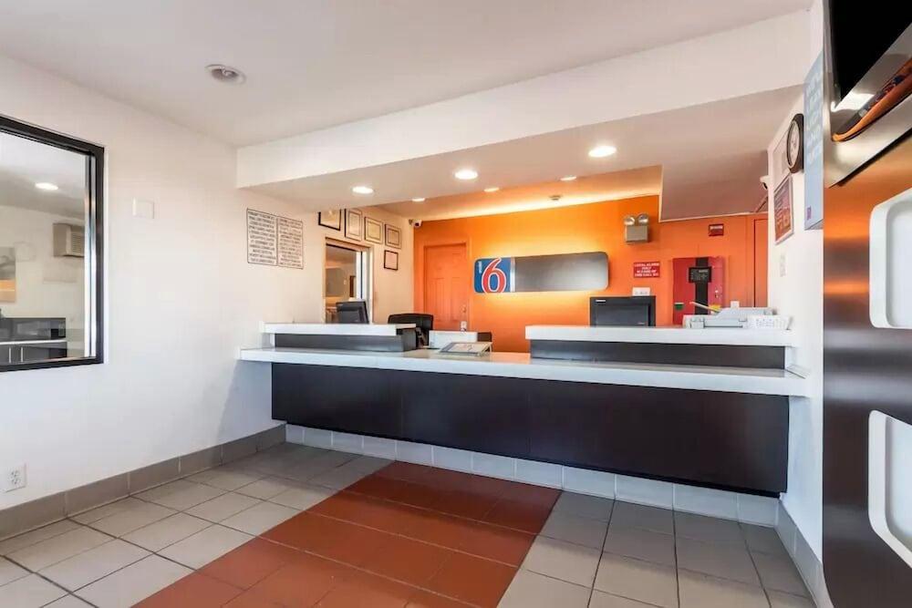 Motel 6-Garland, Tx - Northeast Dallas المظهر الخارجي الصورة