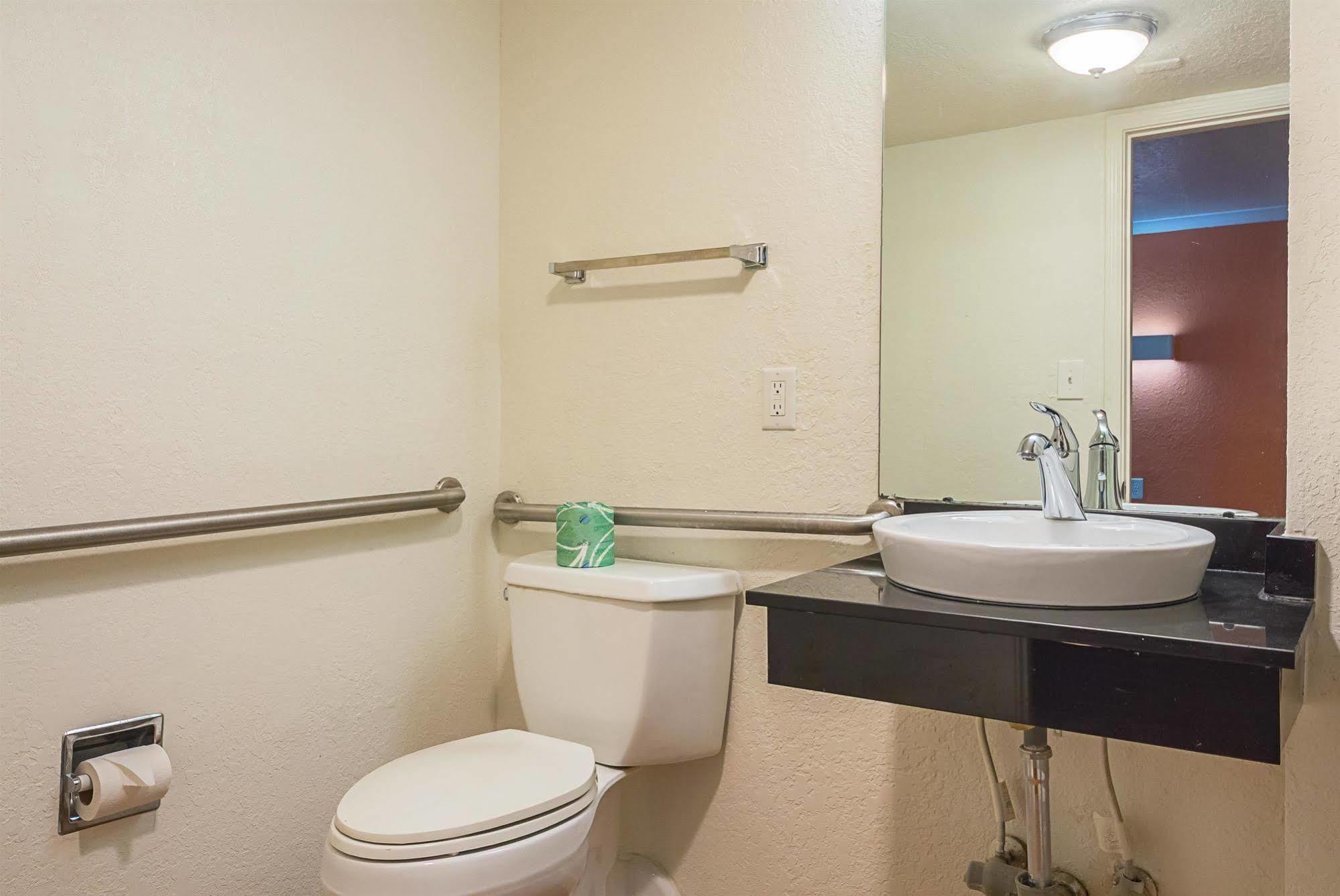 Motel 6-Garland, Tx - Northeast Dallas المظهر الخارجي الصورة